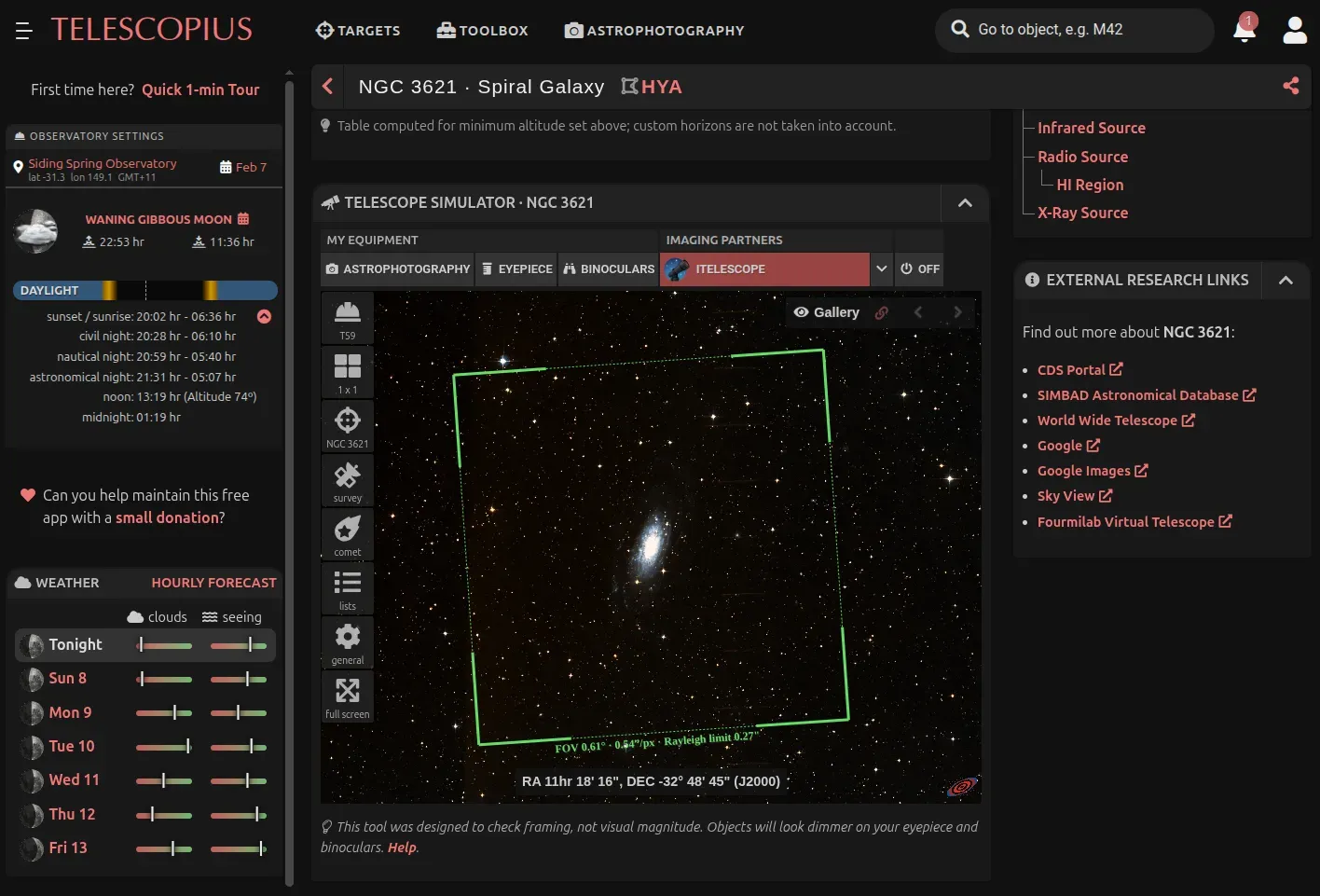 Telescopius telescope simulator framing NGC 3621 inside a green field-of-view rectangle.